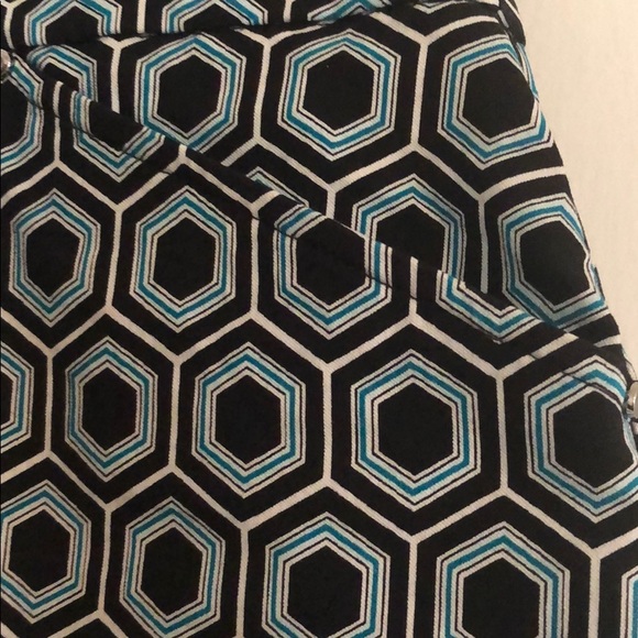 INC Core Shorts - New with tag - Picture 3 of 6